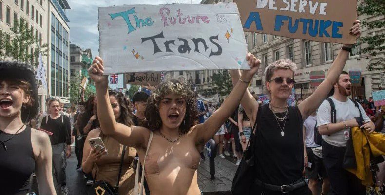 Гомосеки против трансов: кто кого?