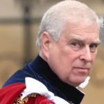 Британский принц-педофил Эндрю отказался от титула