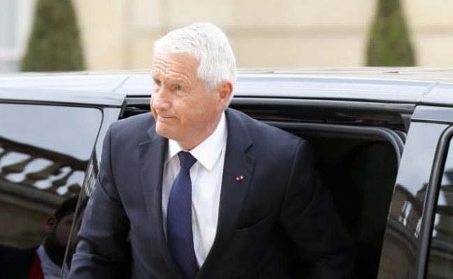 Дело Эпштейна: британского посла арестовали, а экс-премьер Норвегии пытался покончить с собой 