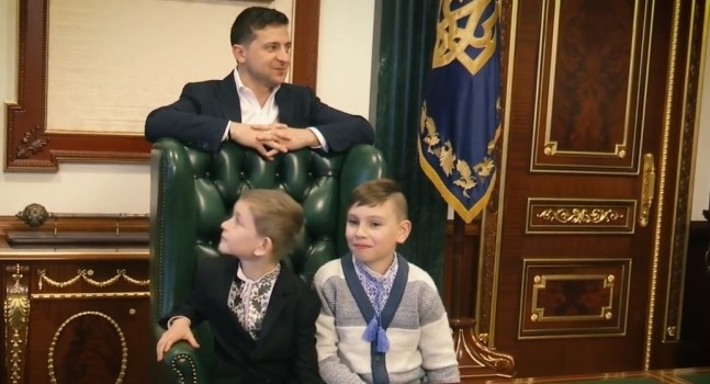 Зеленский причастен к торговле детьми, свидетельствуют файлы Эпштейна