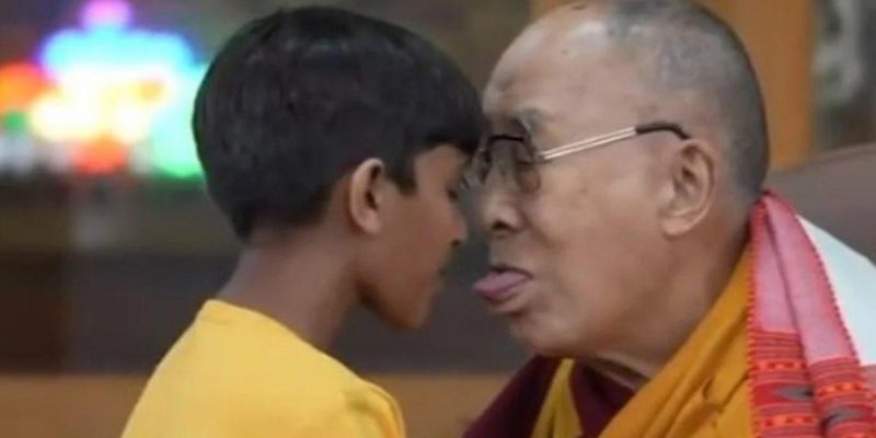 Далай-лама — педофил? 
